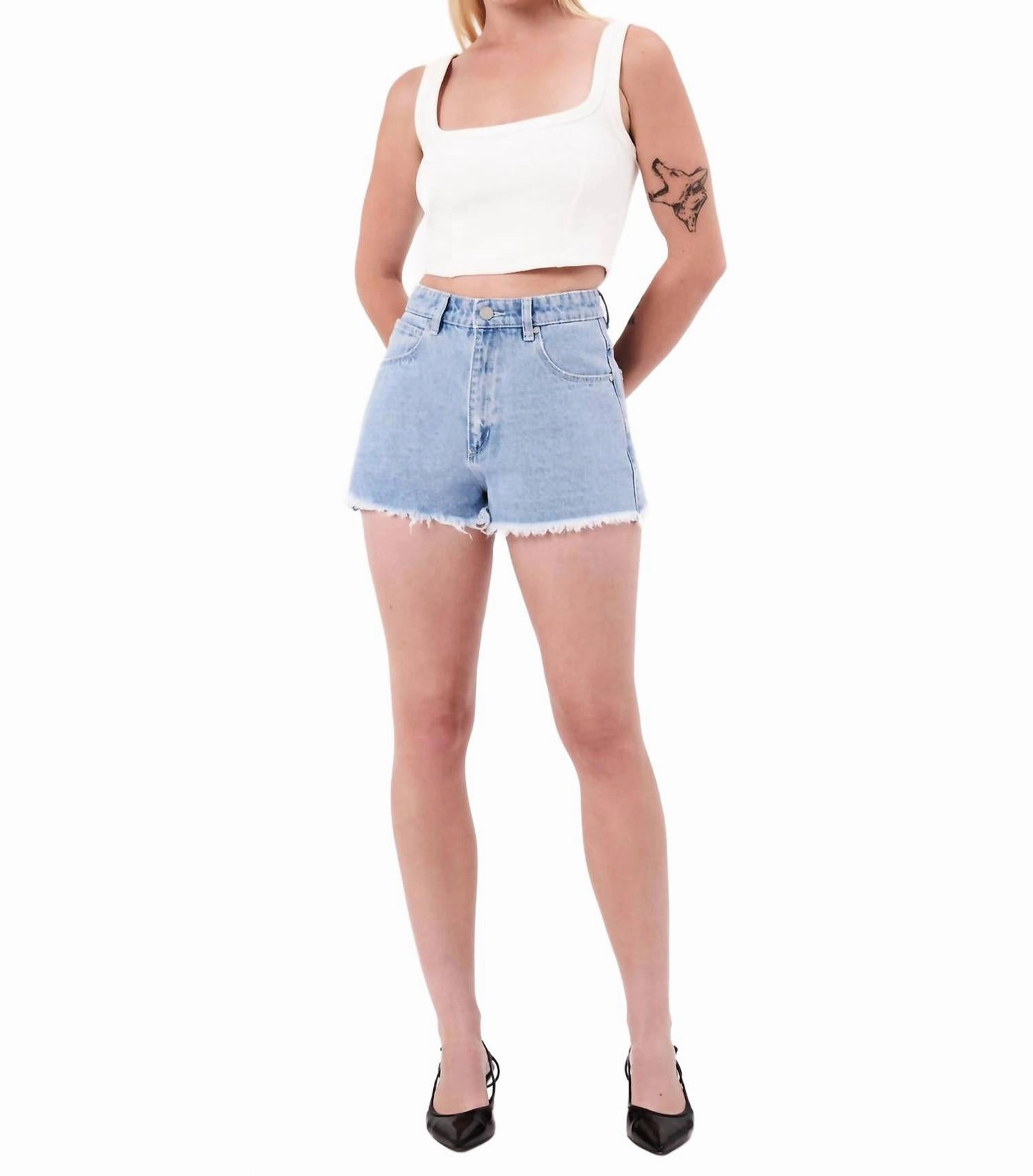 Kendall Hi-Relaxed Denim Short In Light Vintage Blue Double Layered Panels