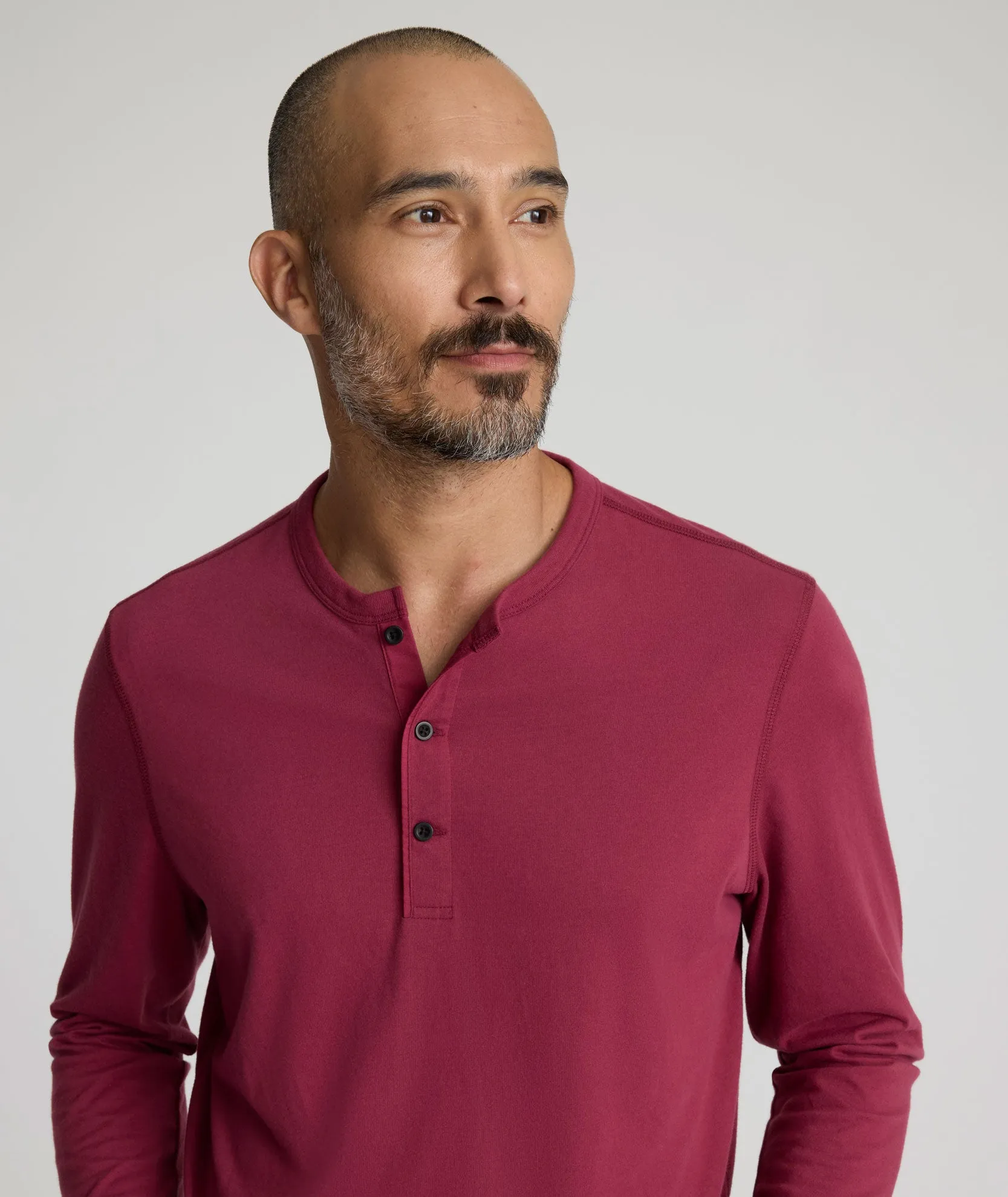 Tagless Comfort Ultrasoft Henley