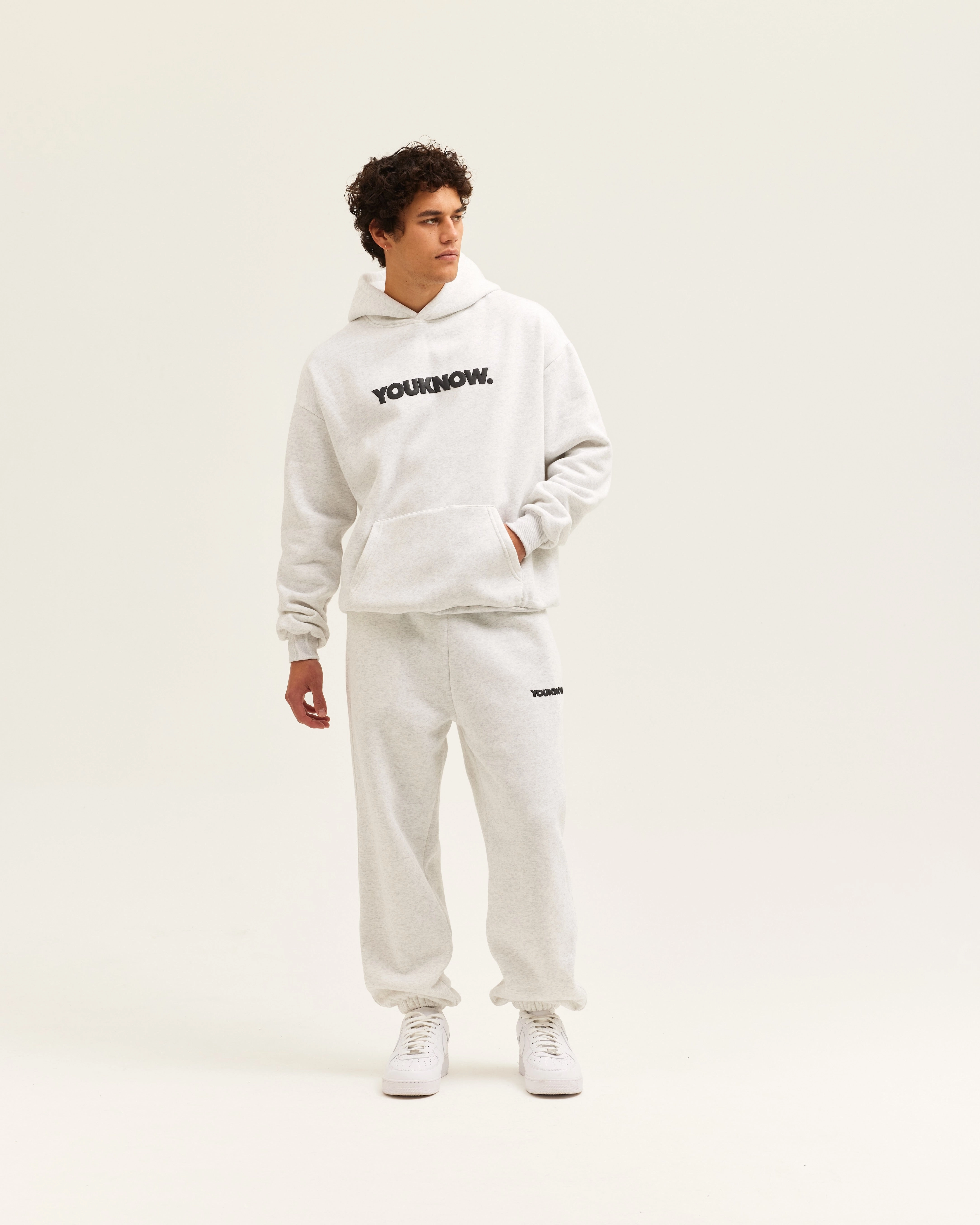 Versatile Waist Soft Fabric BLOCK CUFFED SWEATPANTS | White Marle