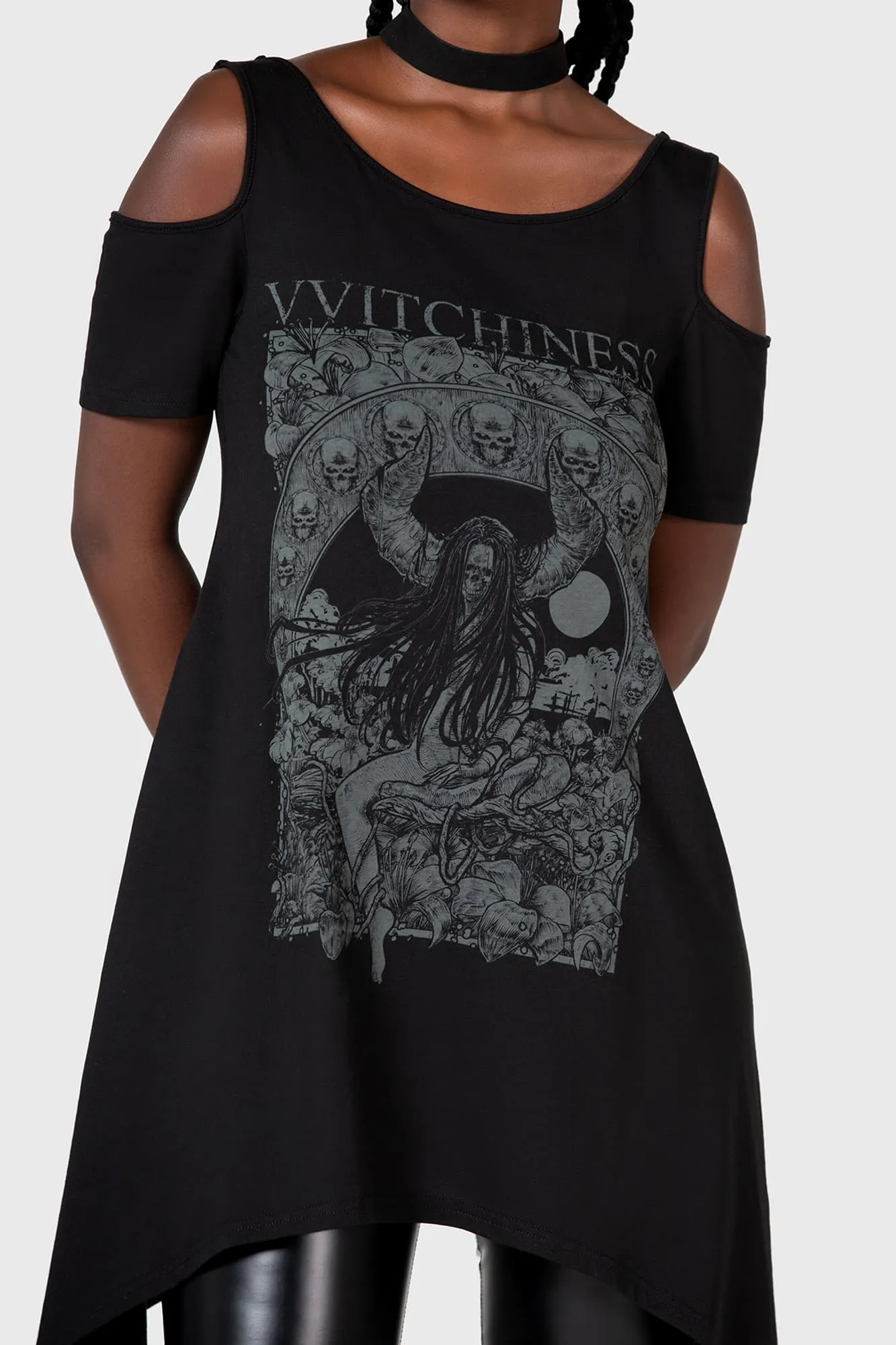 Distressed Hem Finish Witchiness Cold Shoulder Top