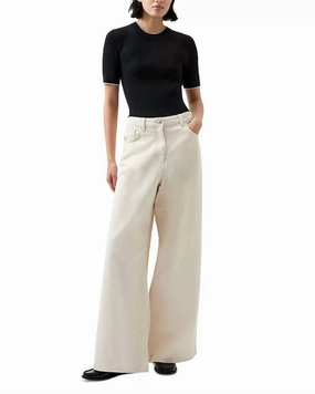 Casual Comfort Winter Perfection Mozza Short Sleeve Sweater In Blackout/cream