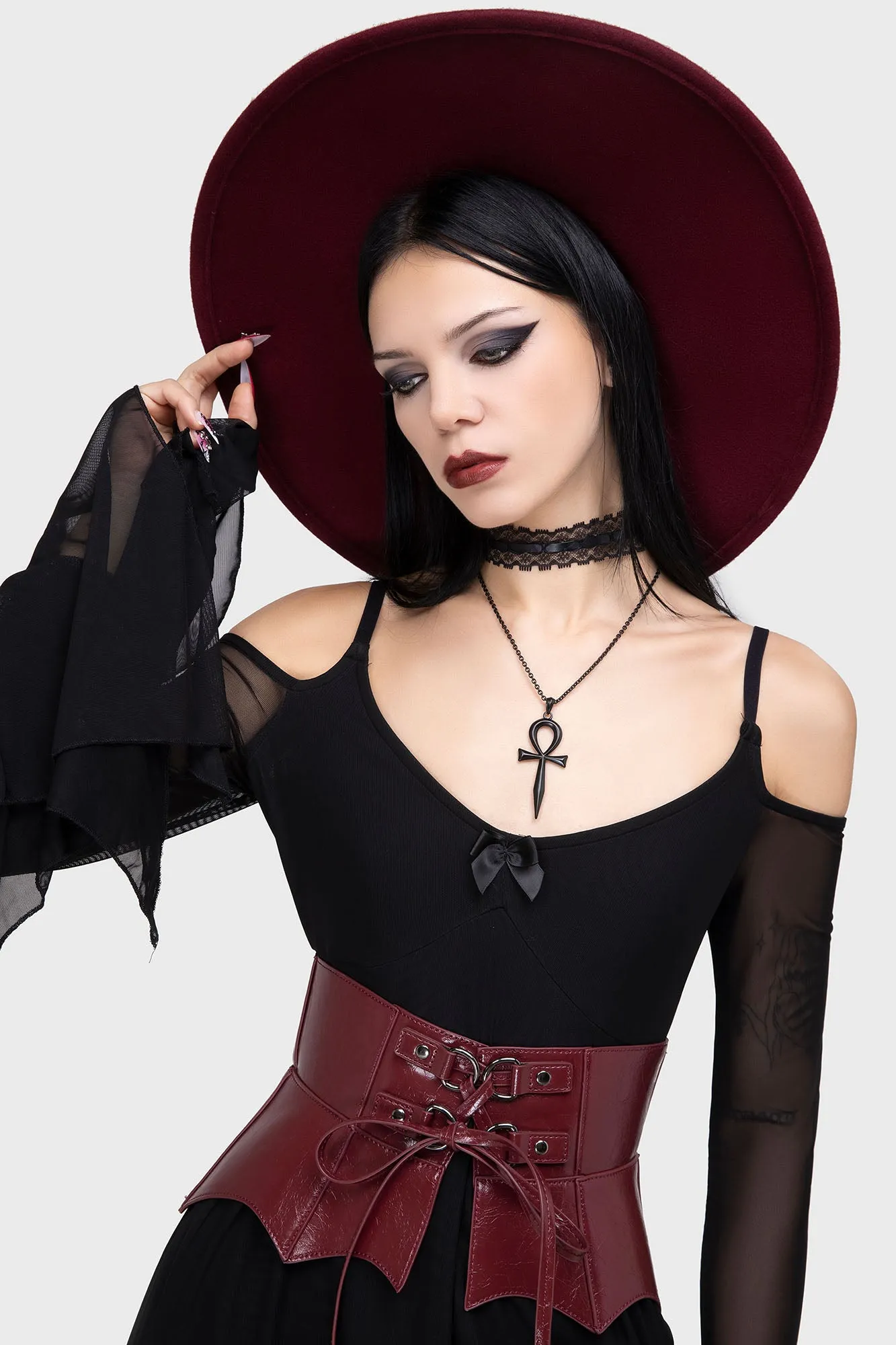Tapered Side Panels FasteningHood Wetland Bat Peplum Corset [Red]