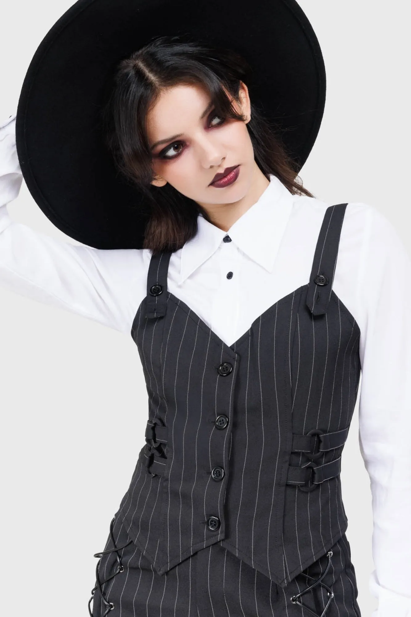Classic Trend Look Flattering Fit Mystiqueaux Vest