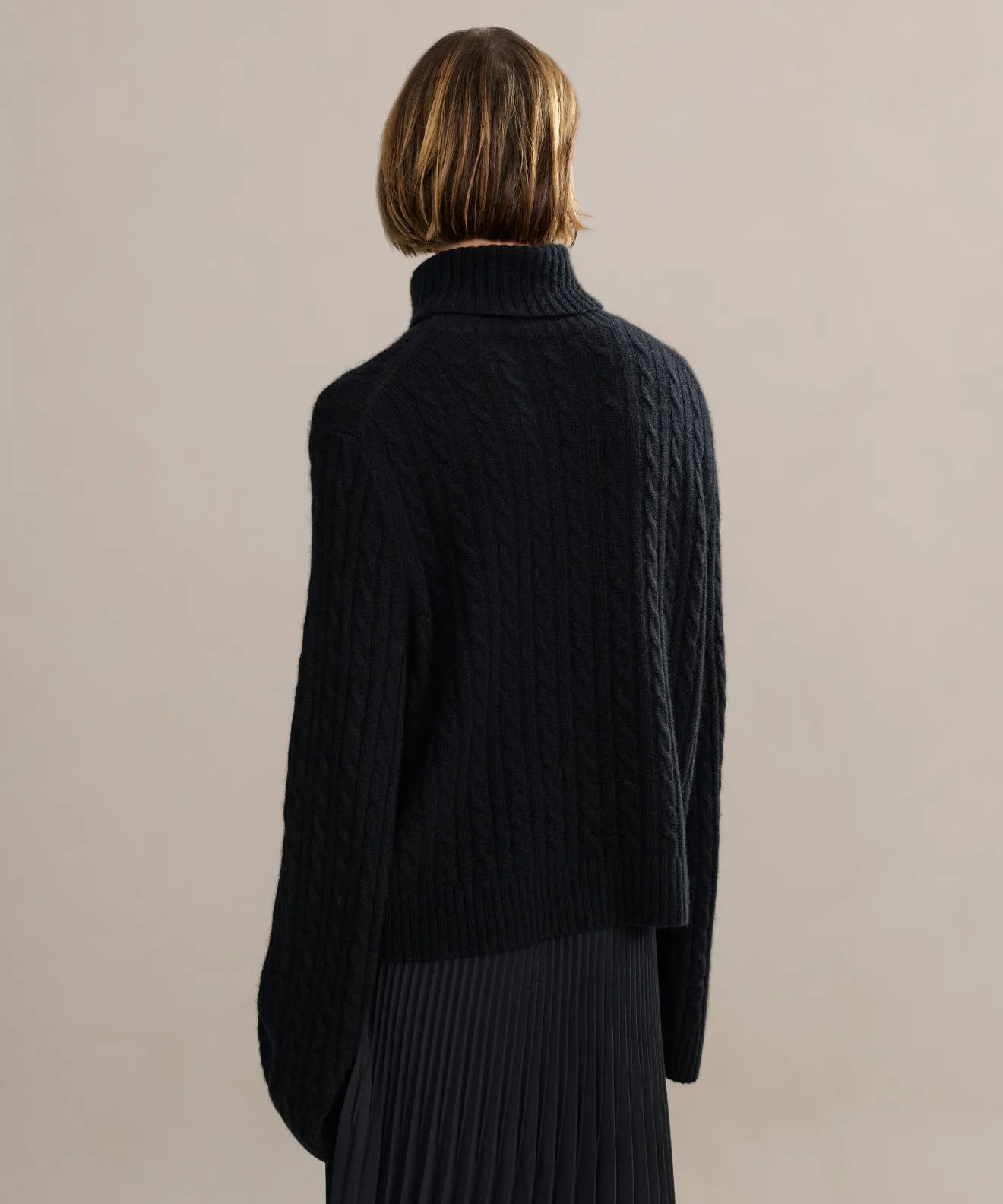 Merino Wool Blend Cable Nell Turtleneck