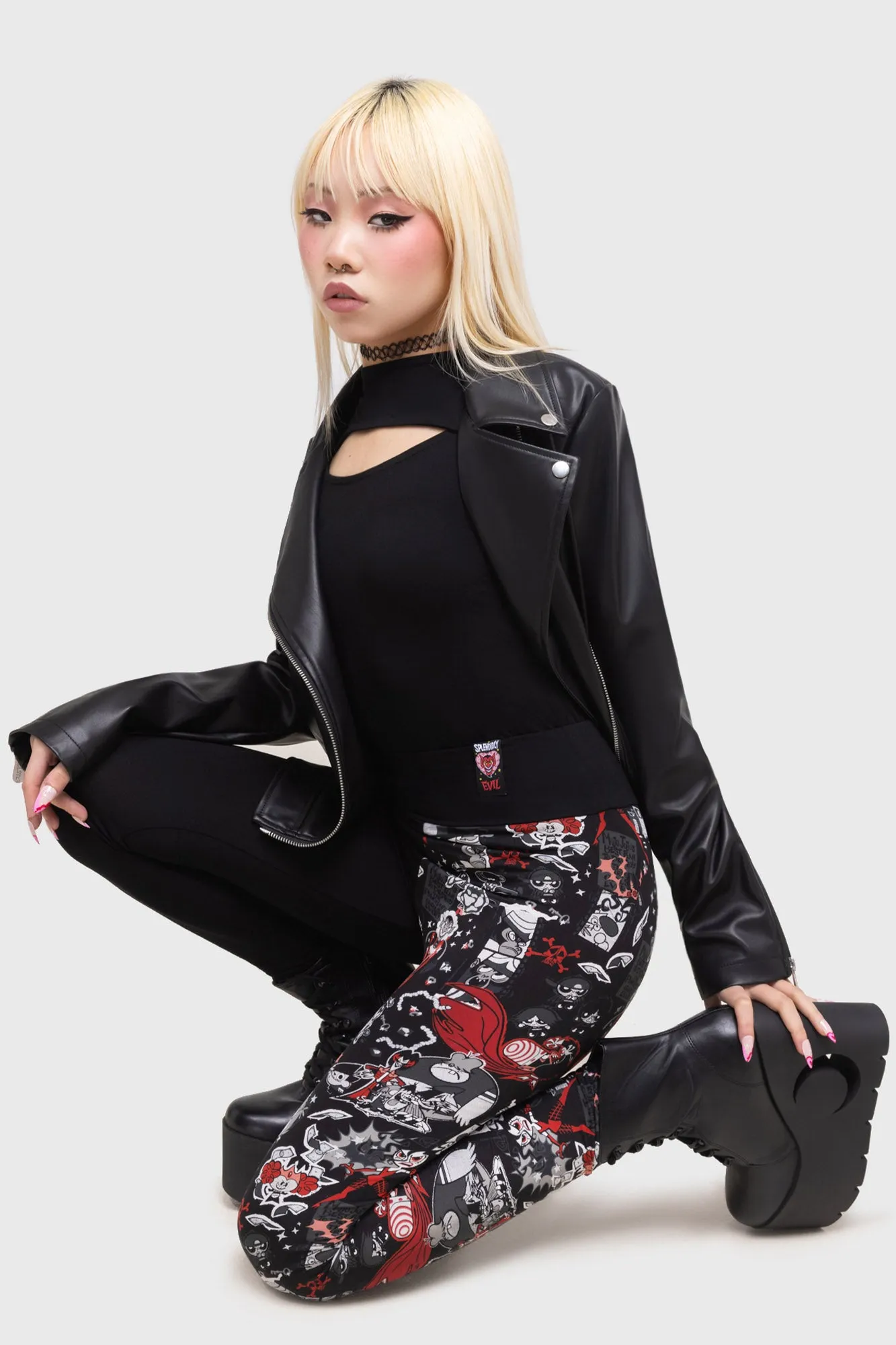 Travel Enthusiast Stretch Fit Flexible Wear City Walk Fighting Crime Leggings