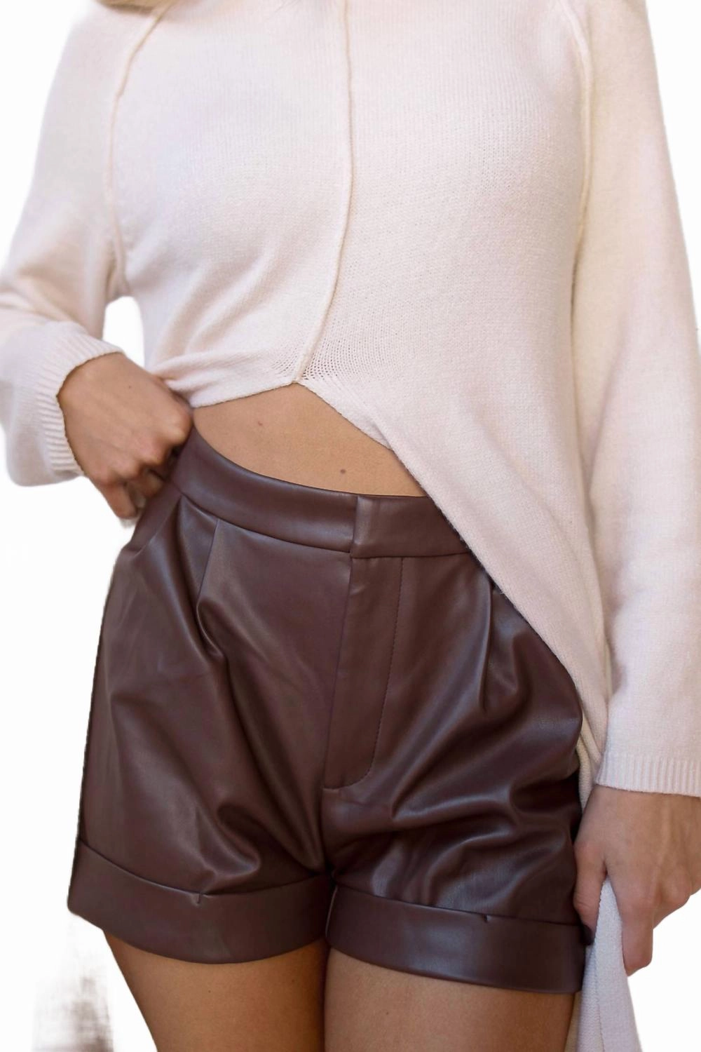 Alice Leather Shorts In Brown Metallic accents