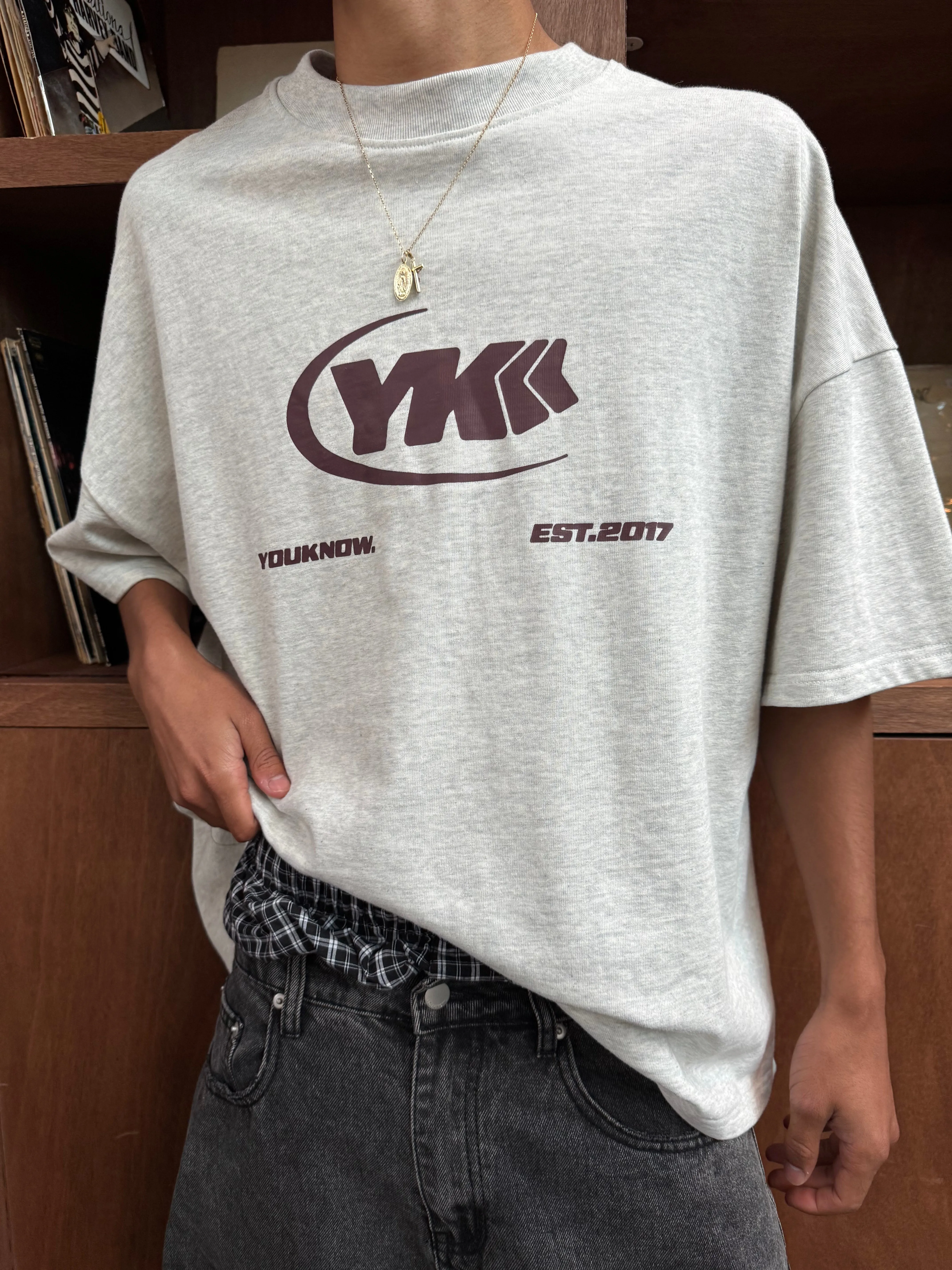 Icon Tee | White Marle Seasonal Casual Everyday Comfort