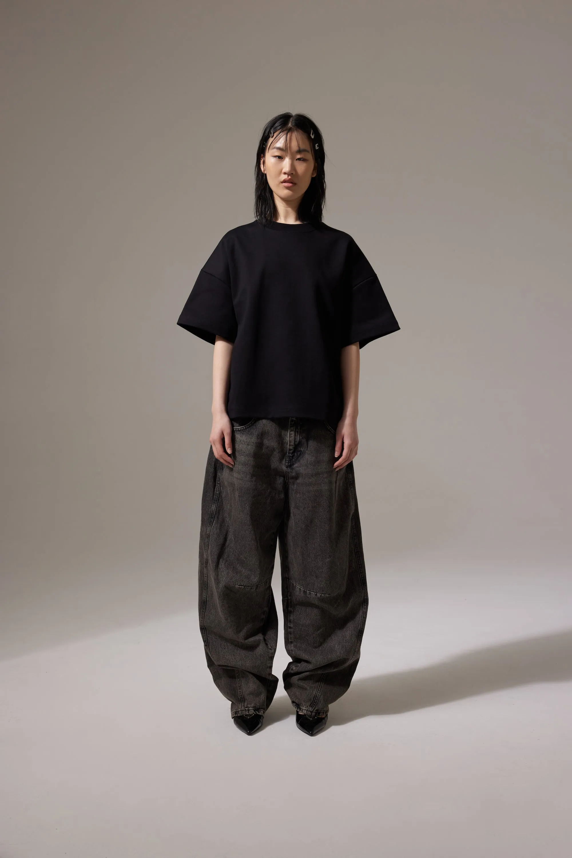 Minimalist Stitching Nothing Heavyweight Tee | Tar