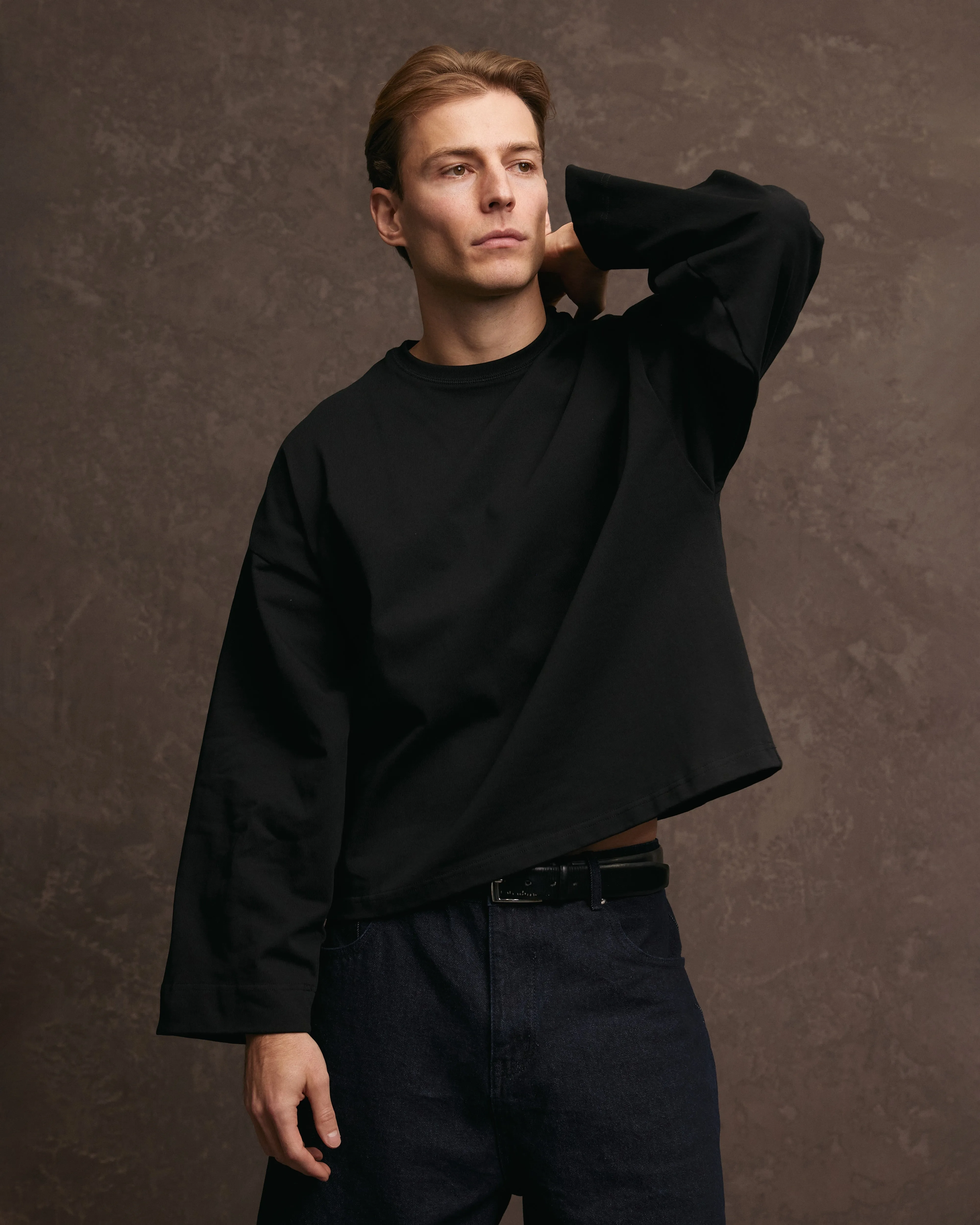 Functional Side Gussets Sporty Appeal Nothing Longsleeve Tee | Tar