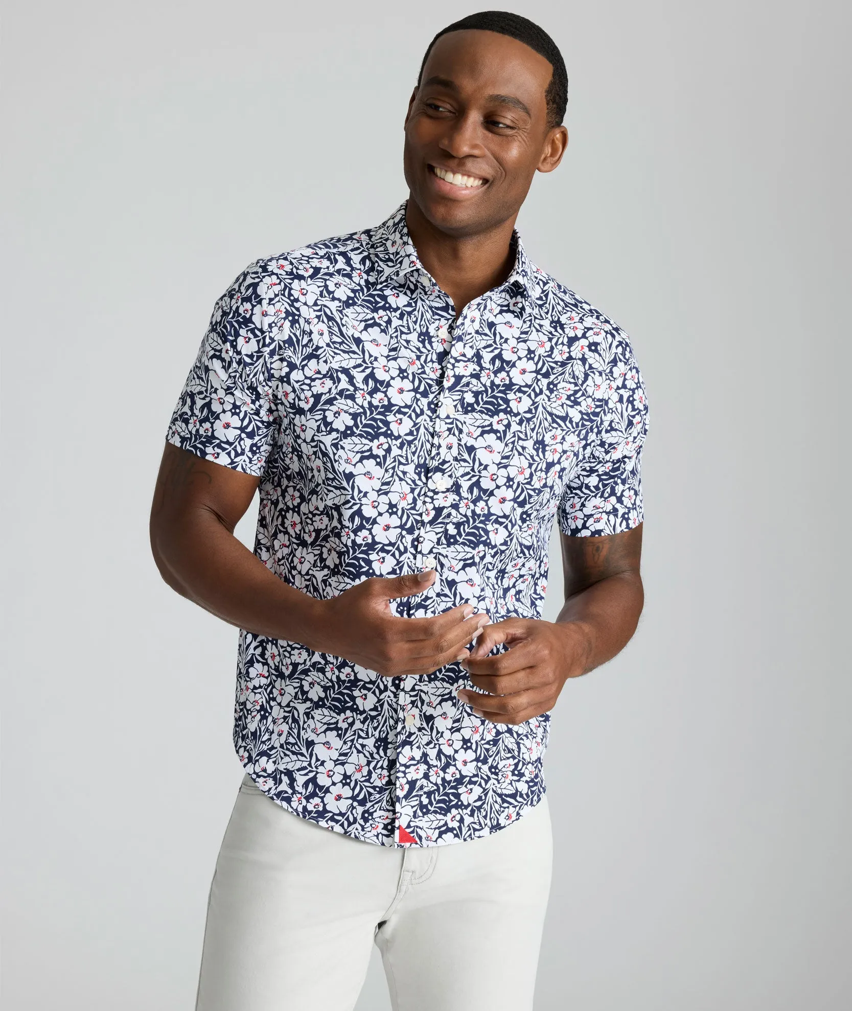Performance Short-Sleeve Shirt Easy Care Material Lightweight Material