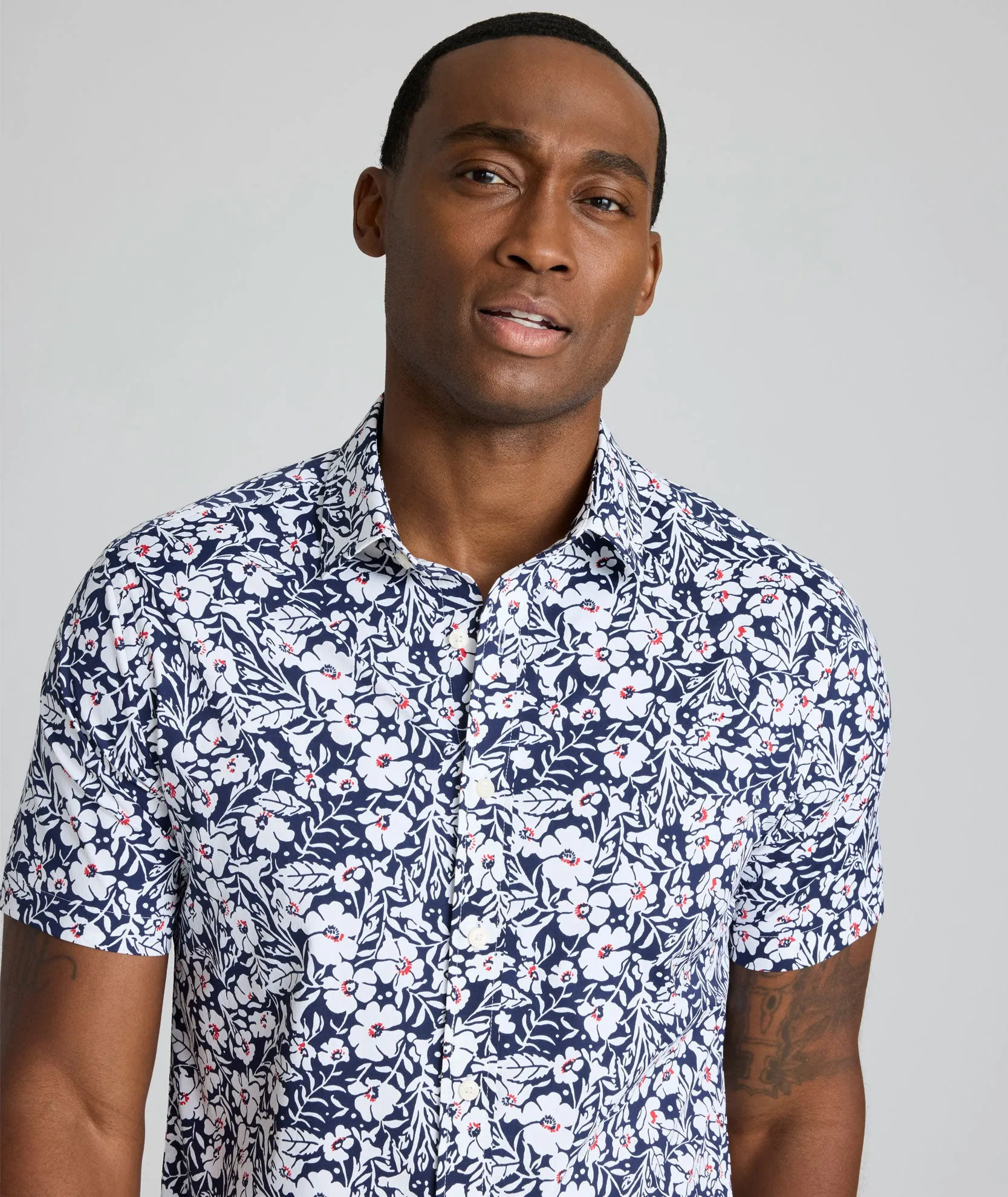 Durable Buttons Relaxed Vibe Performance Short-Sleeve Shirt