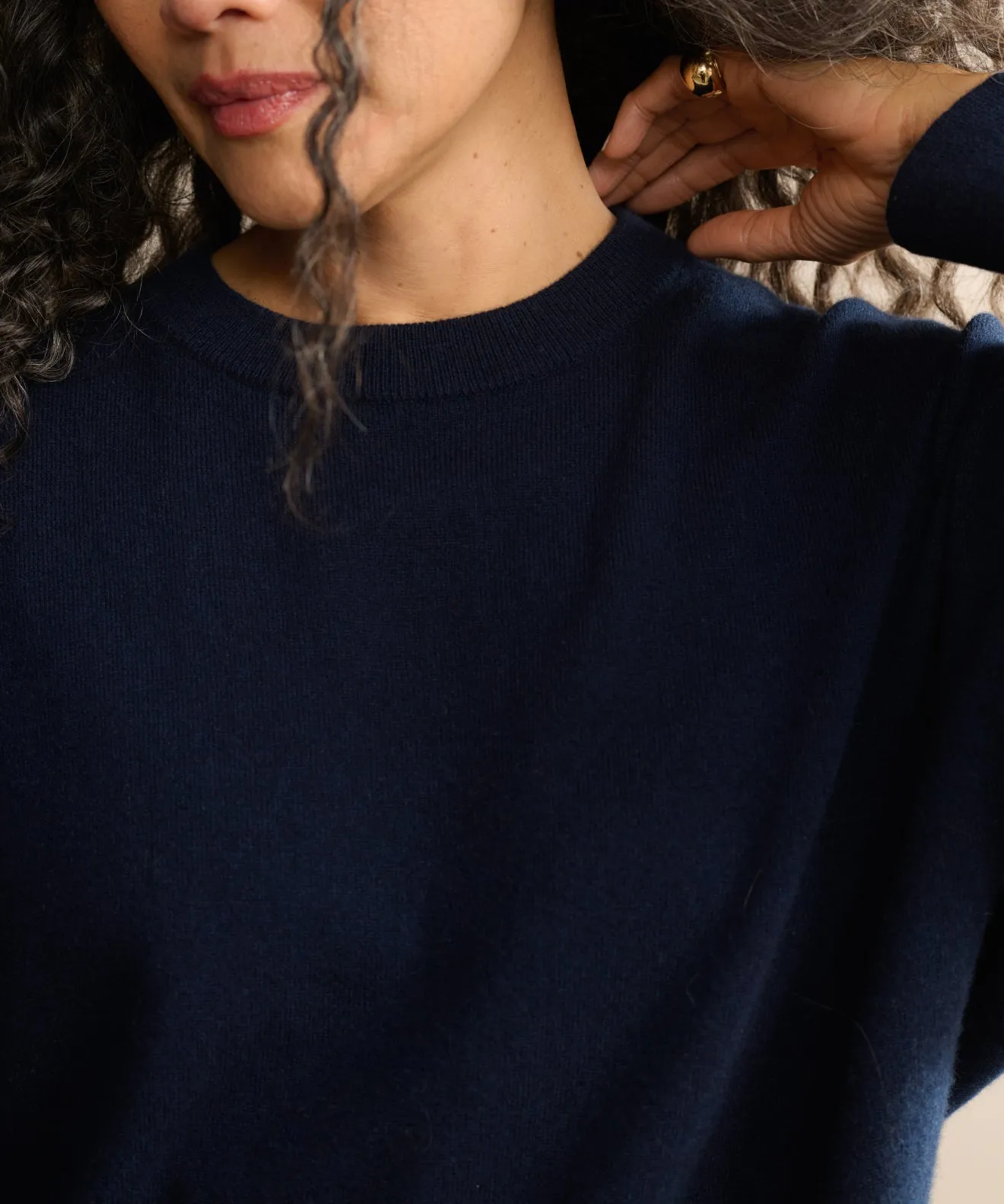 Chill Friendly Cashmere Marina Crewneck