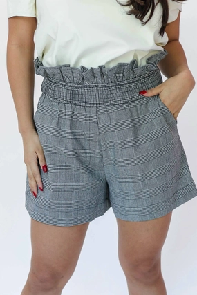 suit jacket Feelin' Free Shorts In Black