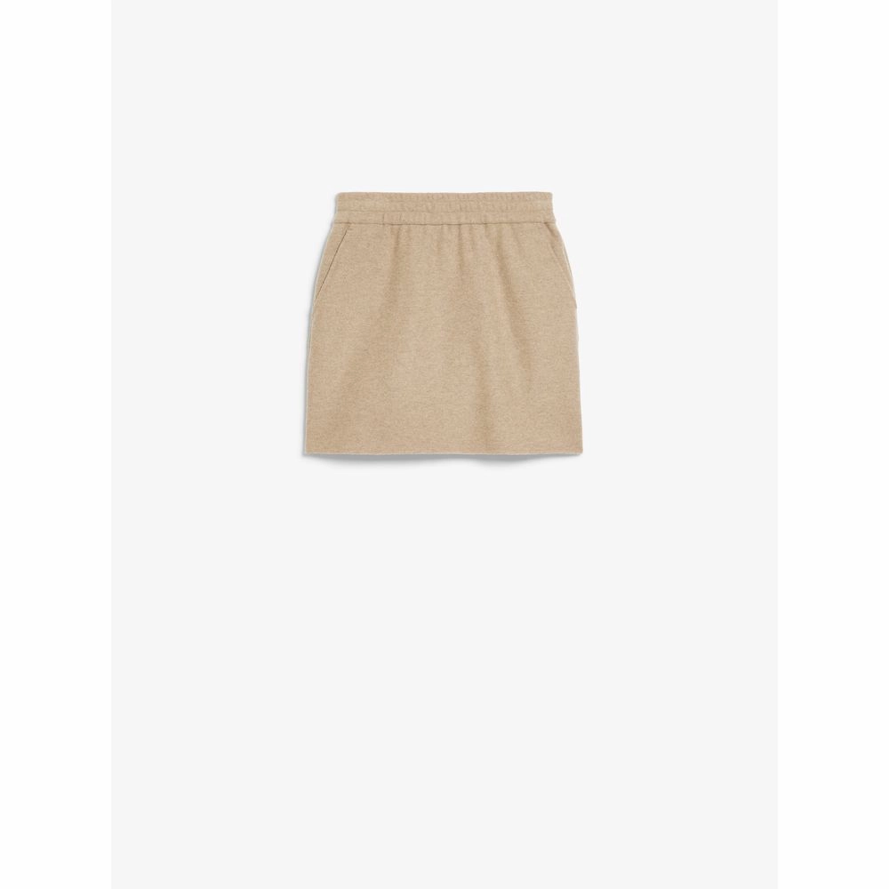 ONAGRO Weekend Outfit Contrast Panel