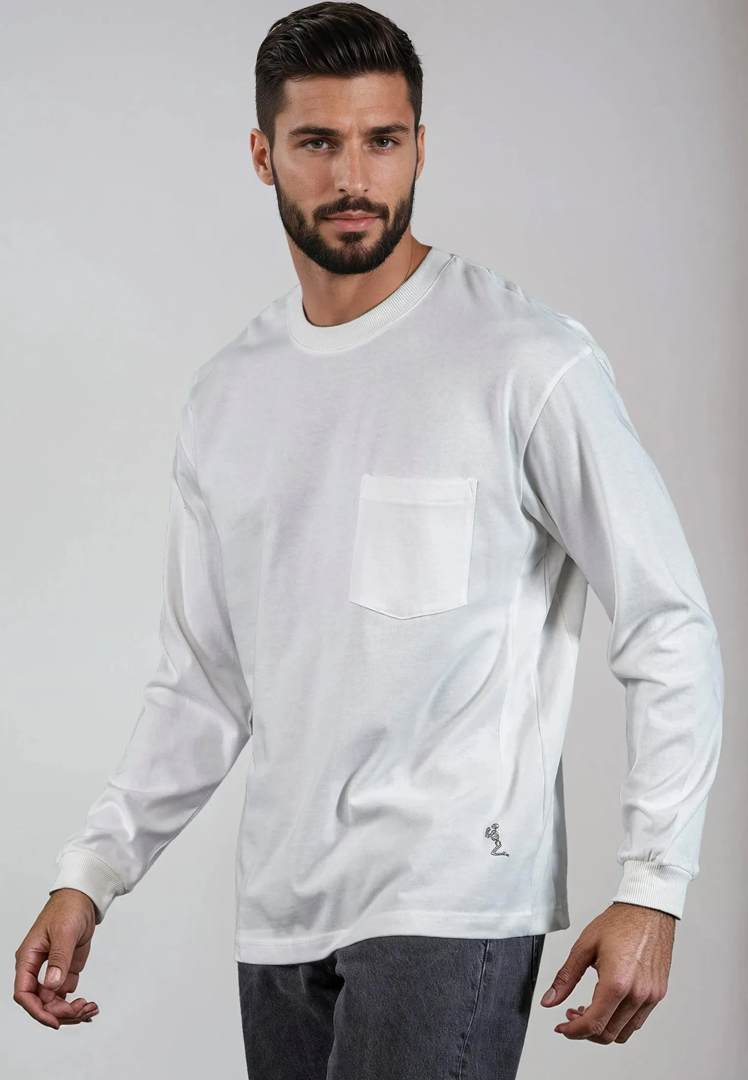 HEAVYWEIGHT LS POCKET T-SHIRT OFF WHITE Classic Comfort Lightweight Layer