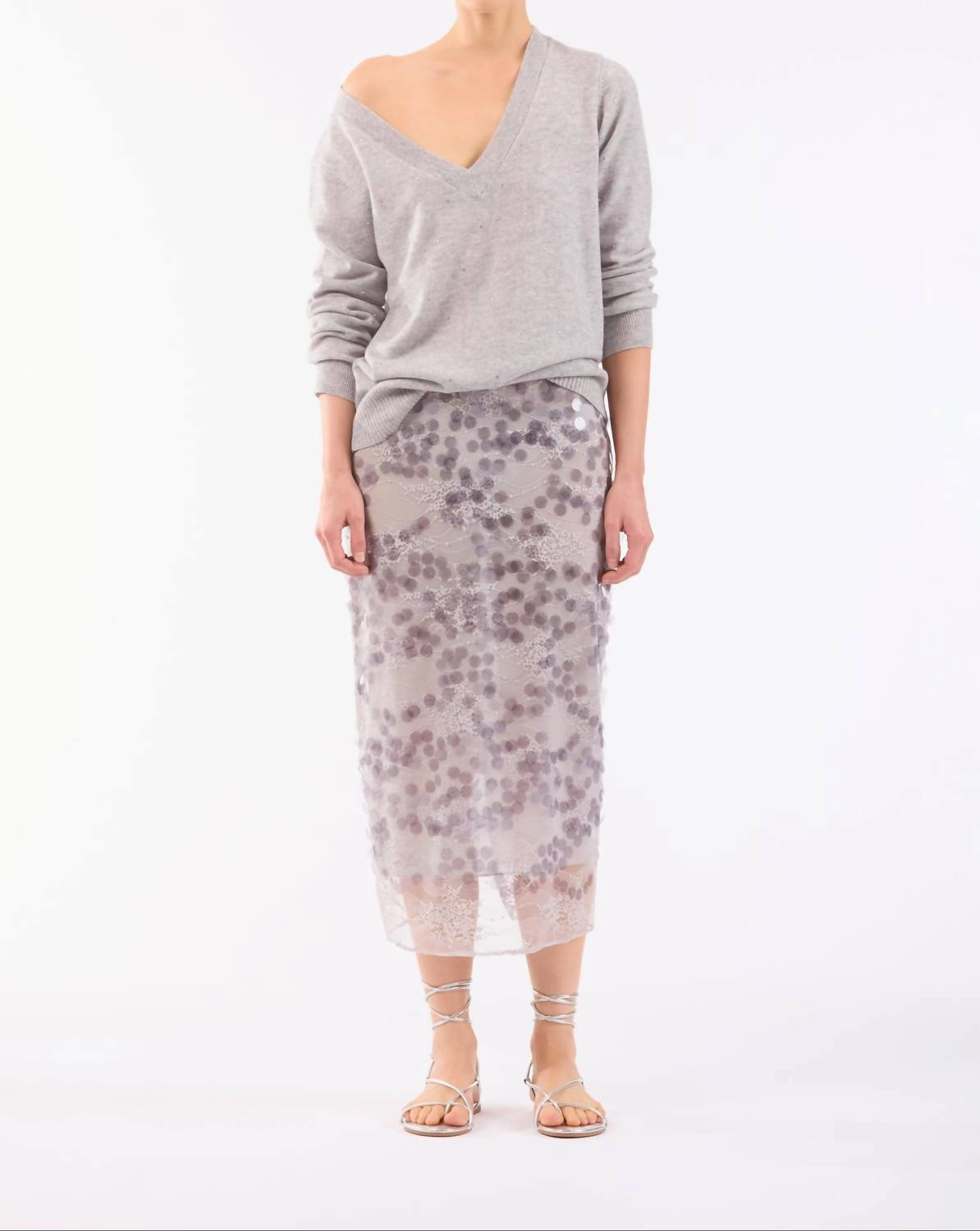 Outfit Essence Modern Details Pale Shelter Skirt In Foggy Grey