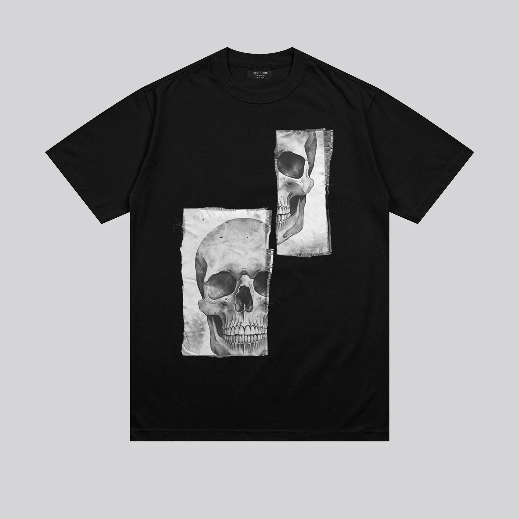 PATCH SKULL T-SHIRT BLACK Casual and Soft Non Iron Finish