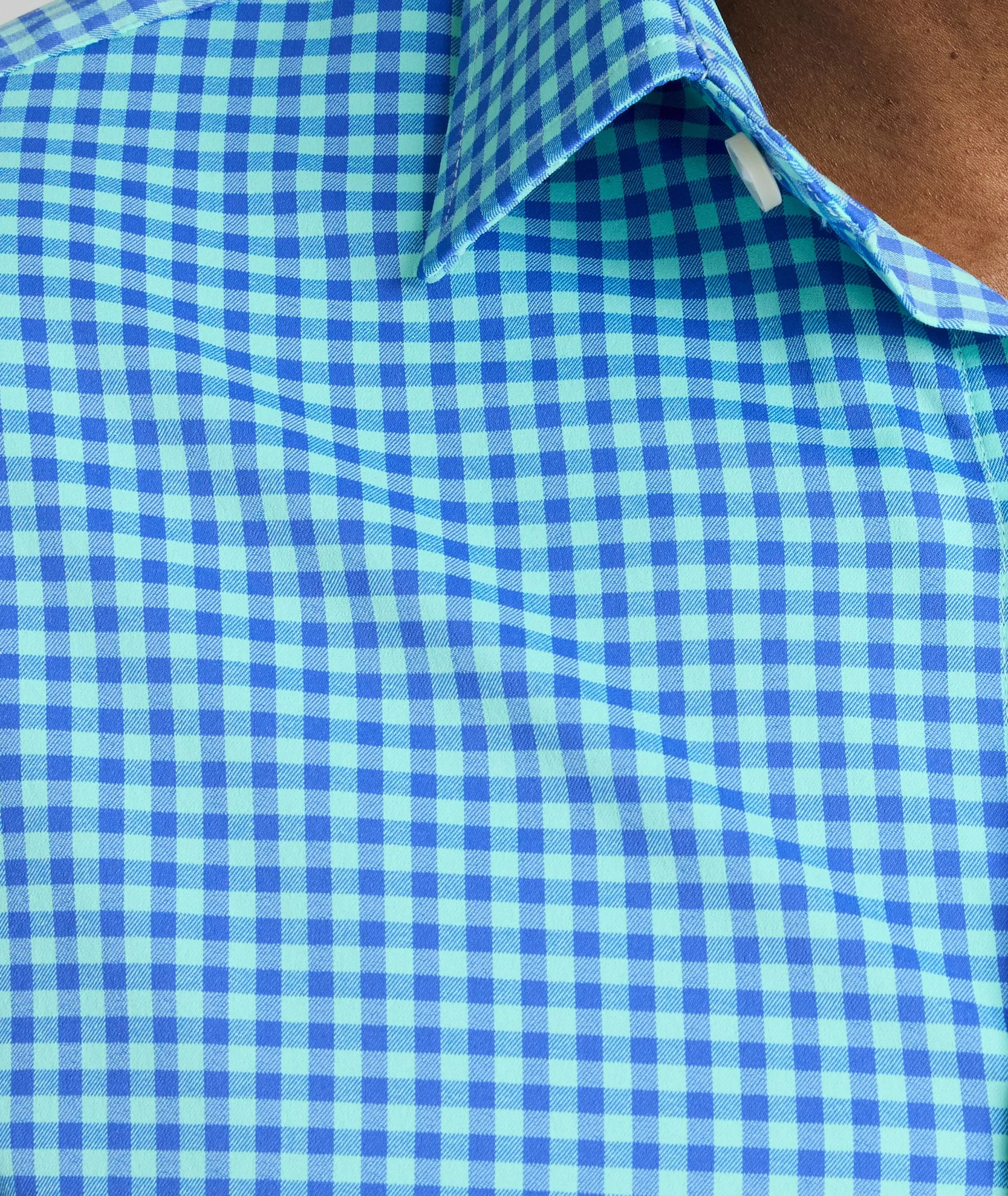 Performance Shirt with Pocket Professional Look