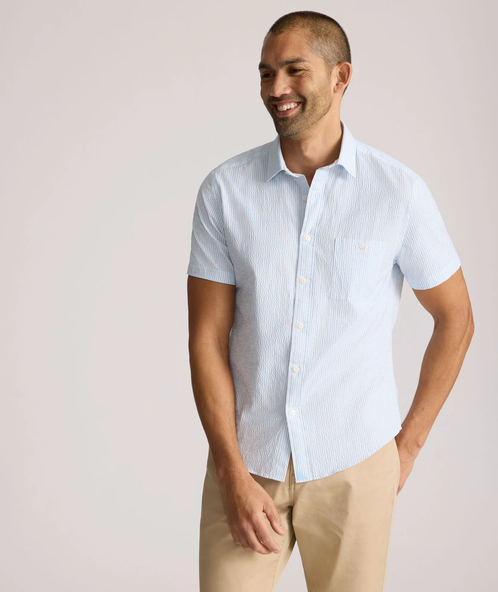 Reinforced Seams Performance Short-Sleeve Seersucker Shirt