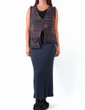Travel Ready Ventilated Slits Rib Maxi Skirt In Pine
