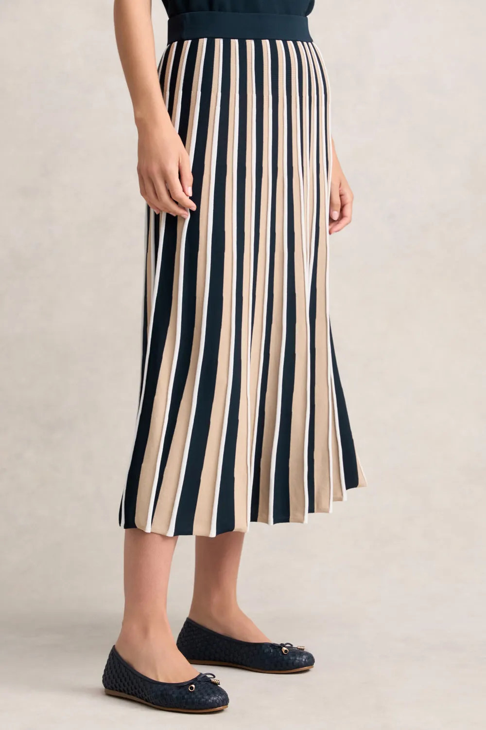 Cruise Attire Asymmetrical Cut Pleated Knit Skirt - Deep Navy Stripe