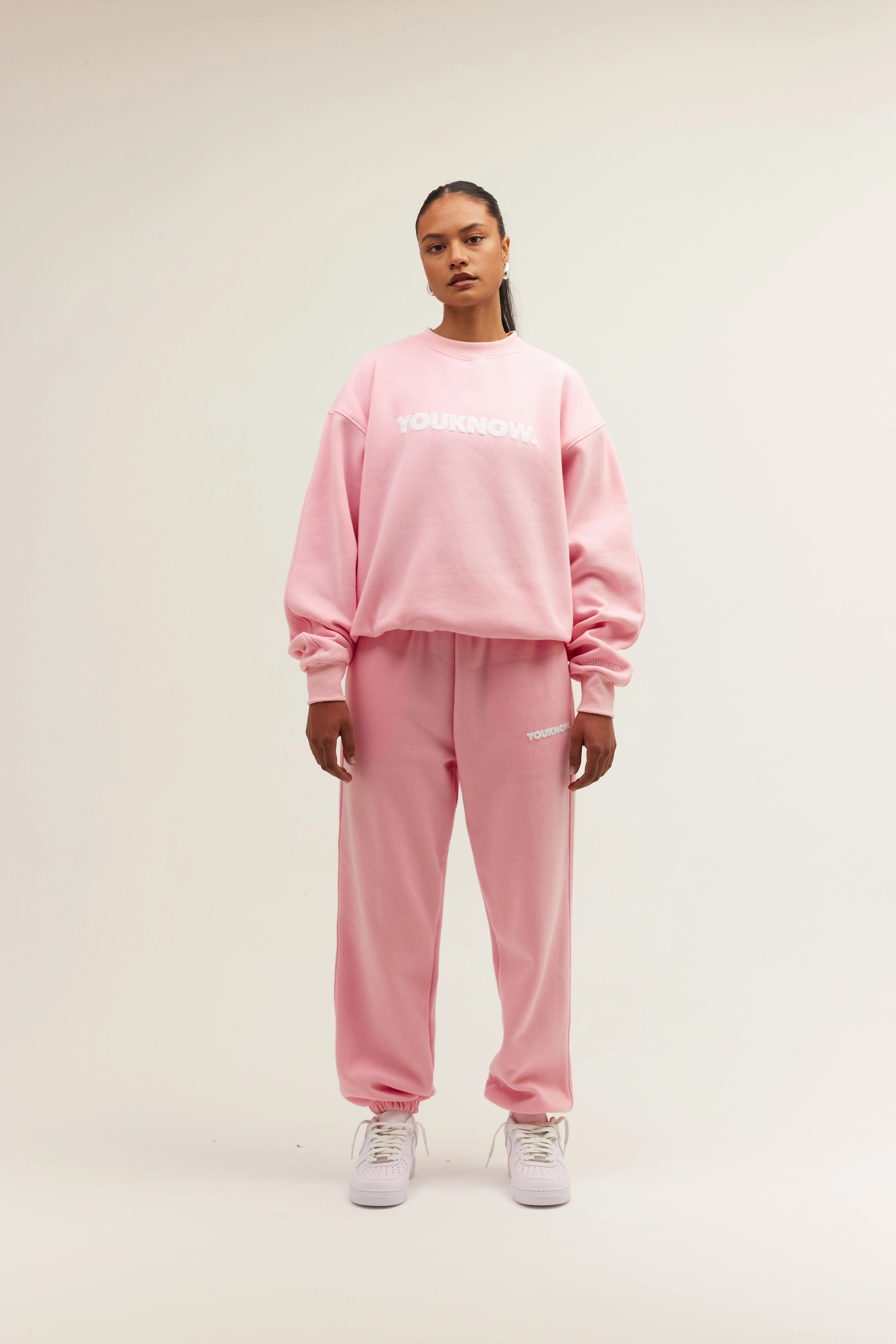 Embroidered Detail Durable Comfort BLOCK CUFFED SWEATPANTS | Pink