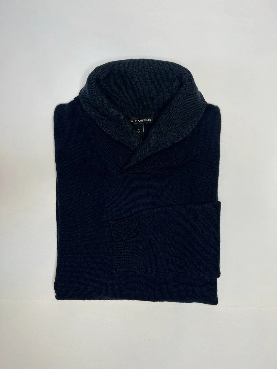 Women's Shawl Collar With Contrast Neck Top In Navy/gator Functional Layer