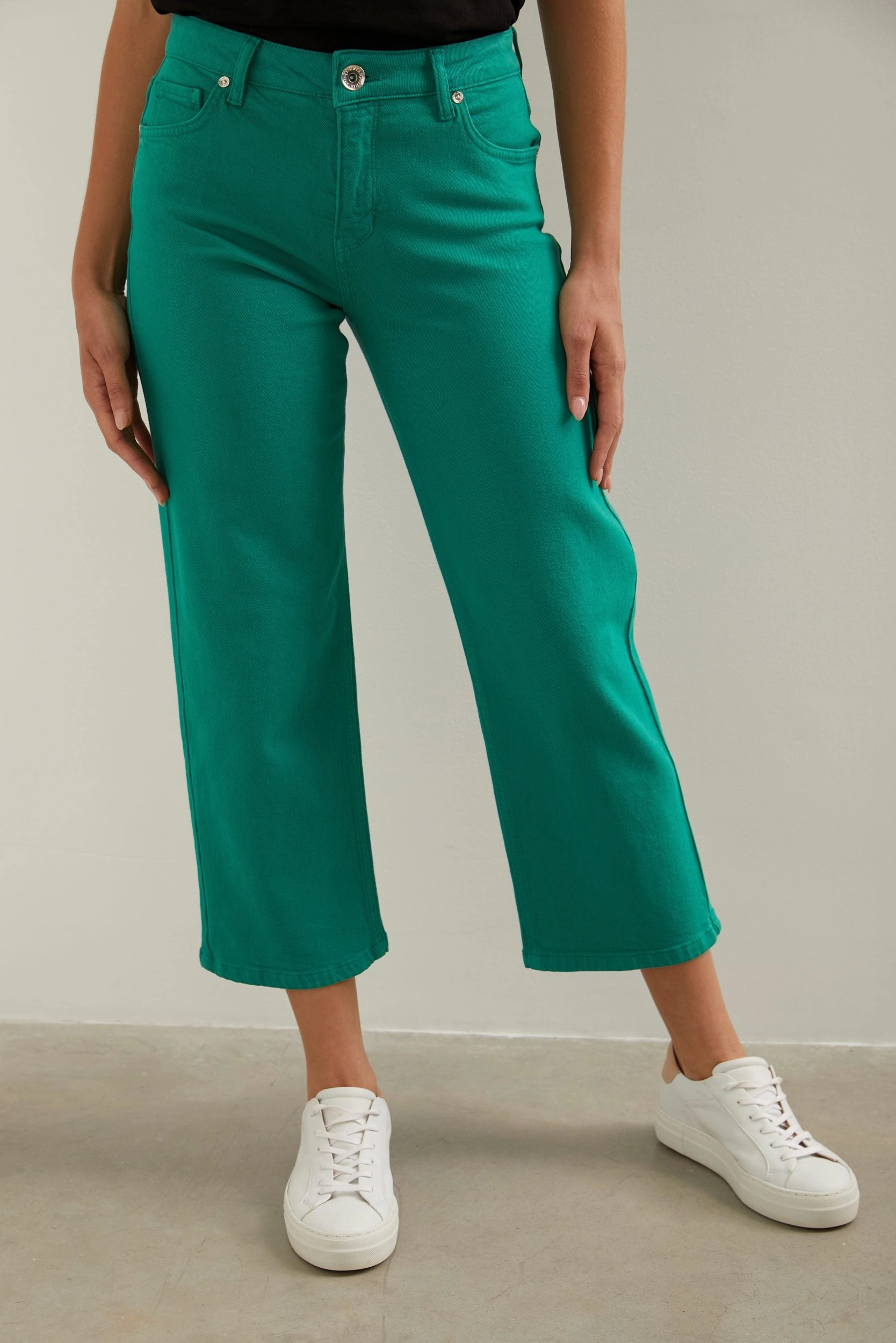 Urban crop straight jean Reliable Fit Layered Look
