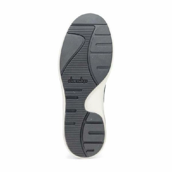 Long Standing All Season Use Mens Dansko Trent in Black