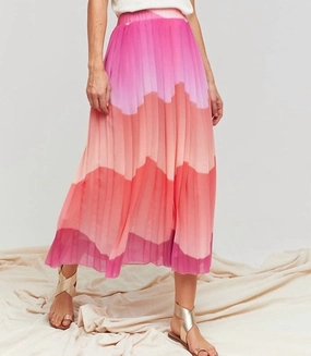 Modern Chic Raset Skirt In Pink