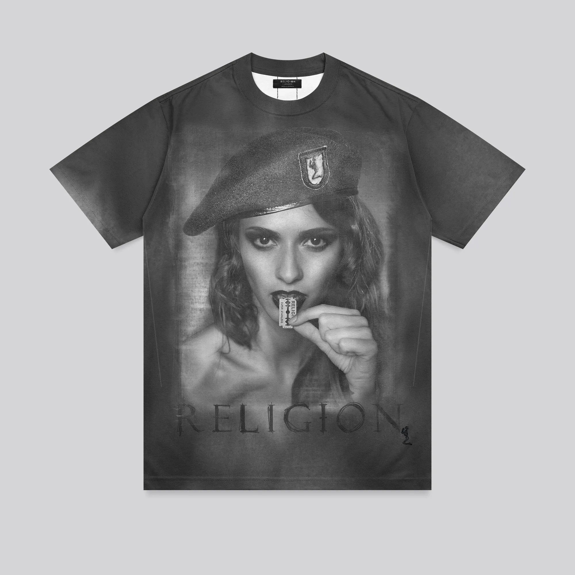 Soft Touch Fit RAZOR BLADE T-SHIRT WASHED BLACK
