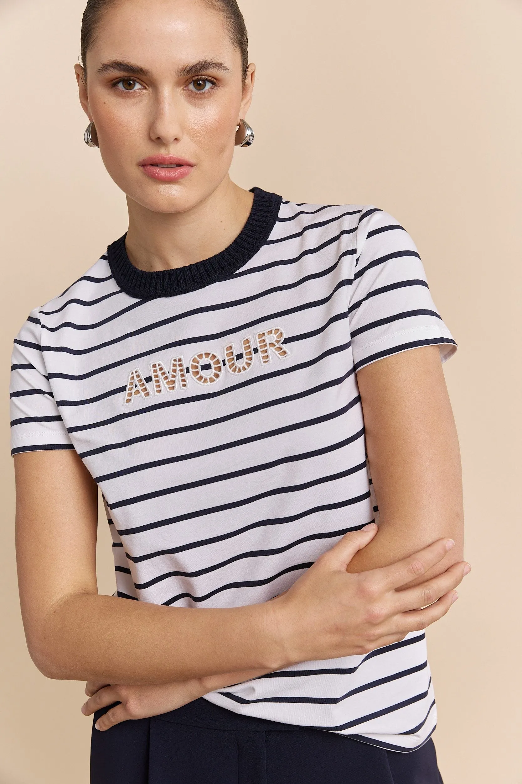 Easy to Style Yoga class Regular fit embroided t-shirt