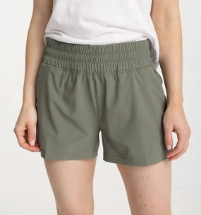 Pull-On Breeze Short In Agave Green Active Shorts