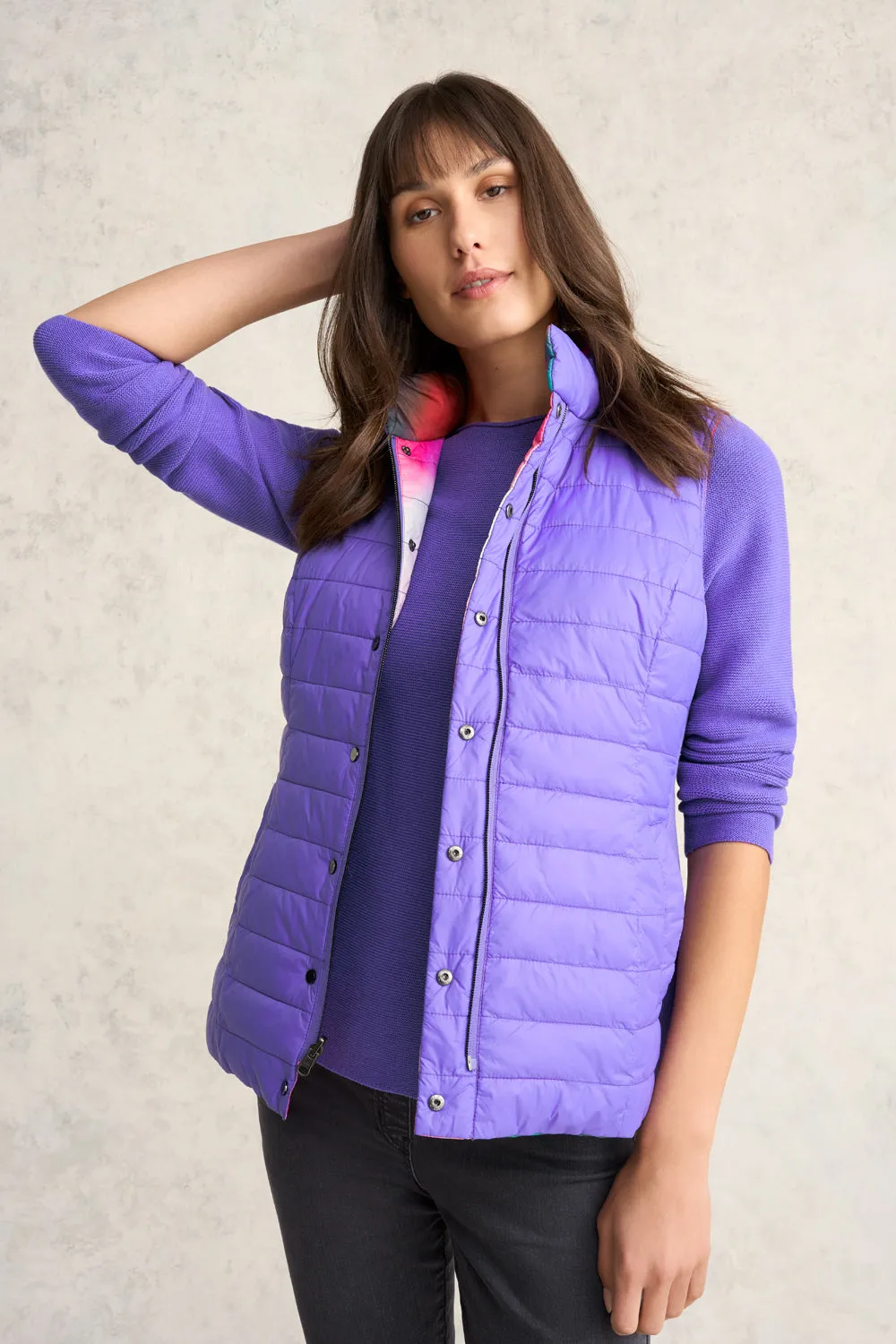 Reversible Puffer Vest - Aurora Print Heat Sealed Edges