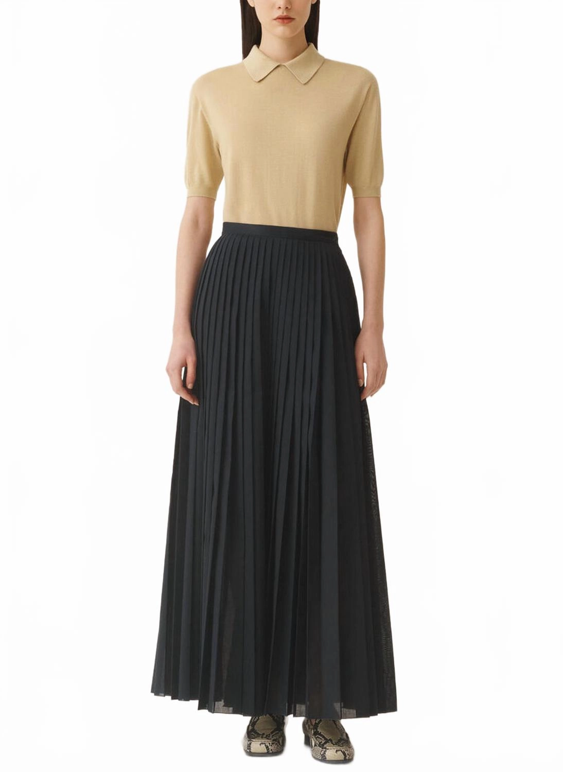 light texture Pleated Muslin Midi Skirt In Blue Notte