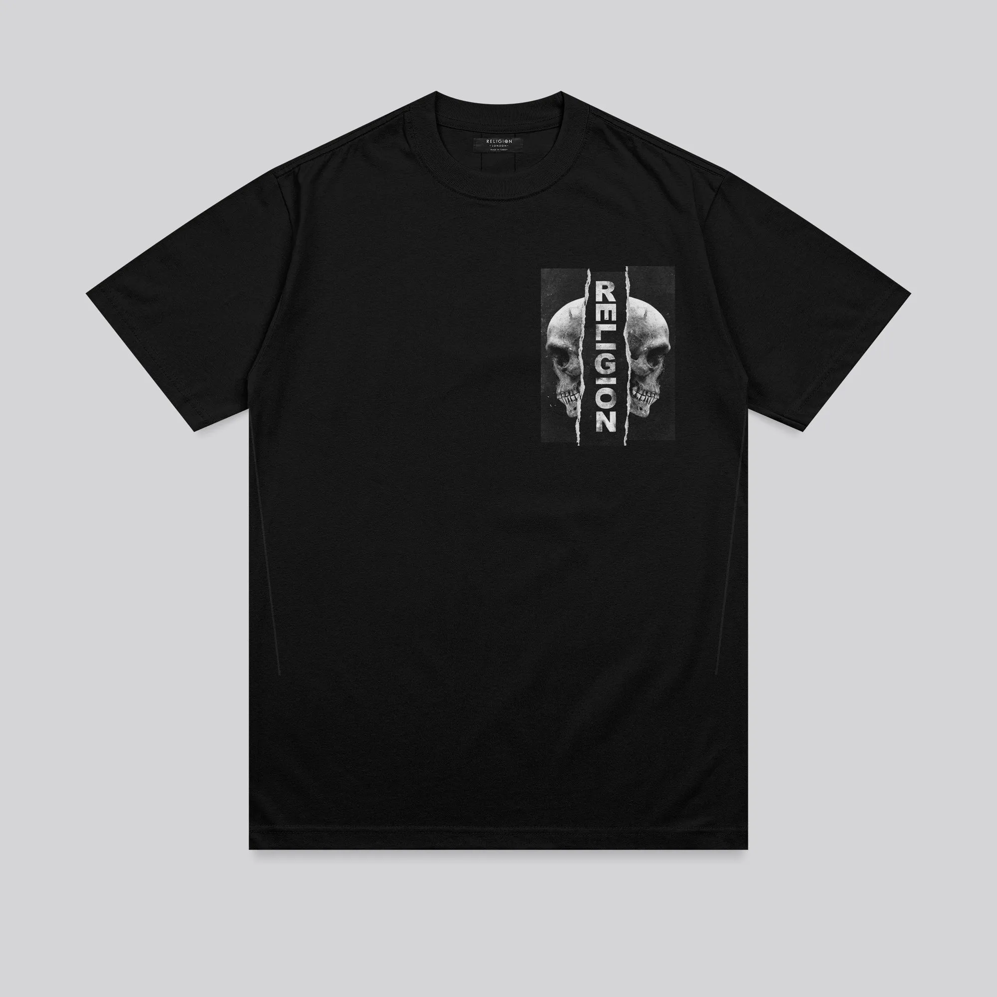 RIPPED T-SHIRT BLACK Easy Wear Option