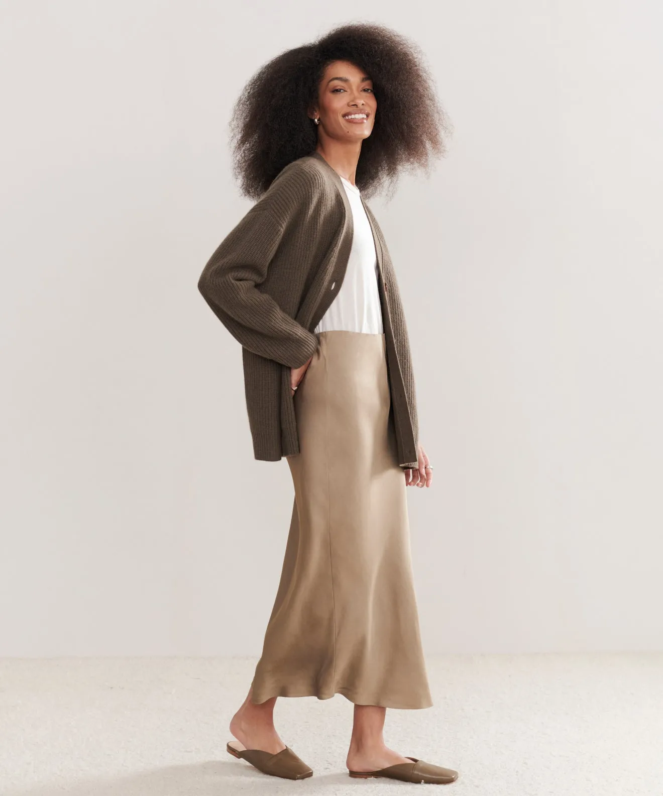 High Density Weave Flow Look Sawyer Slip Skirt