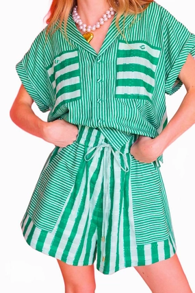 Scout Short Mist Stripe In Green hospitality industry