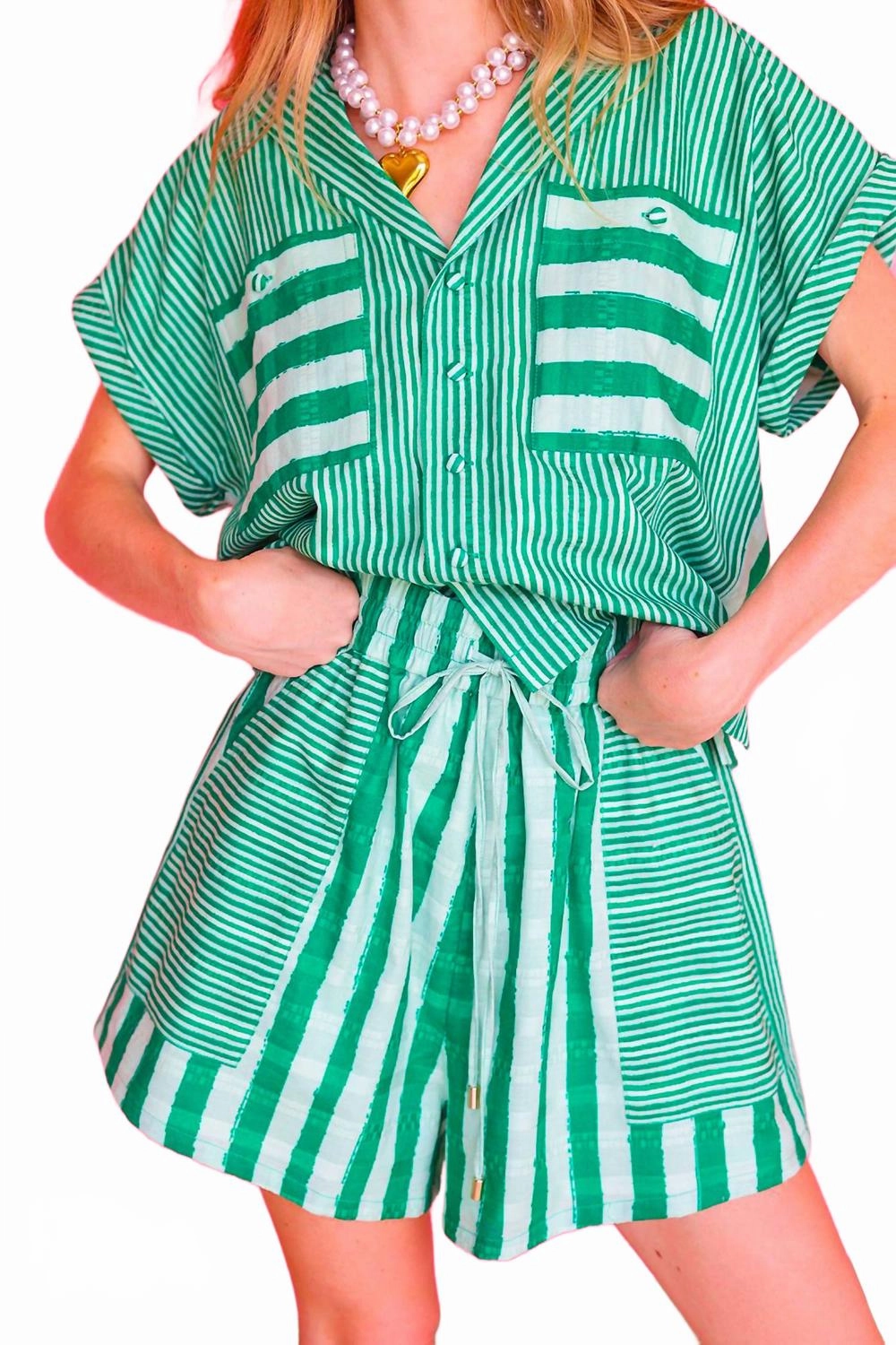 Scout Short Mist Stripe In Green hospitality industry