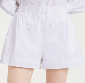 Selina Short In White Soft Layers Go Soft