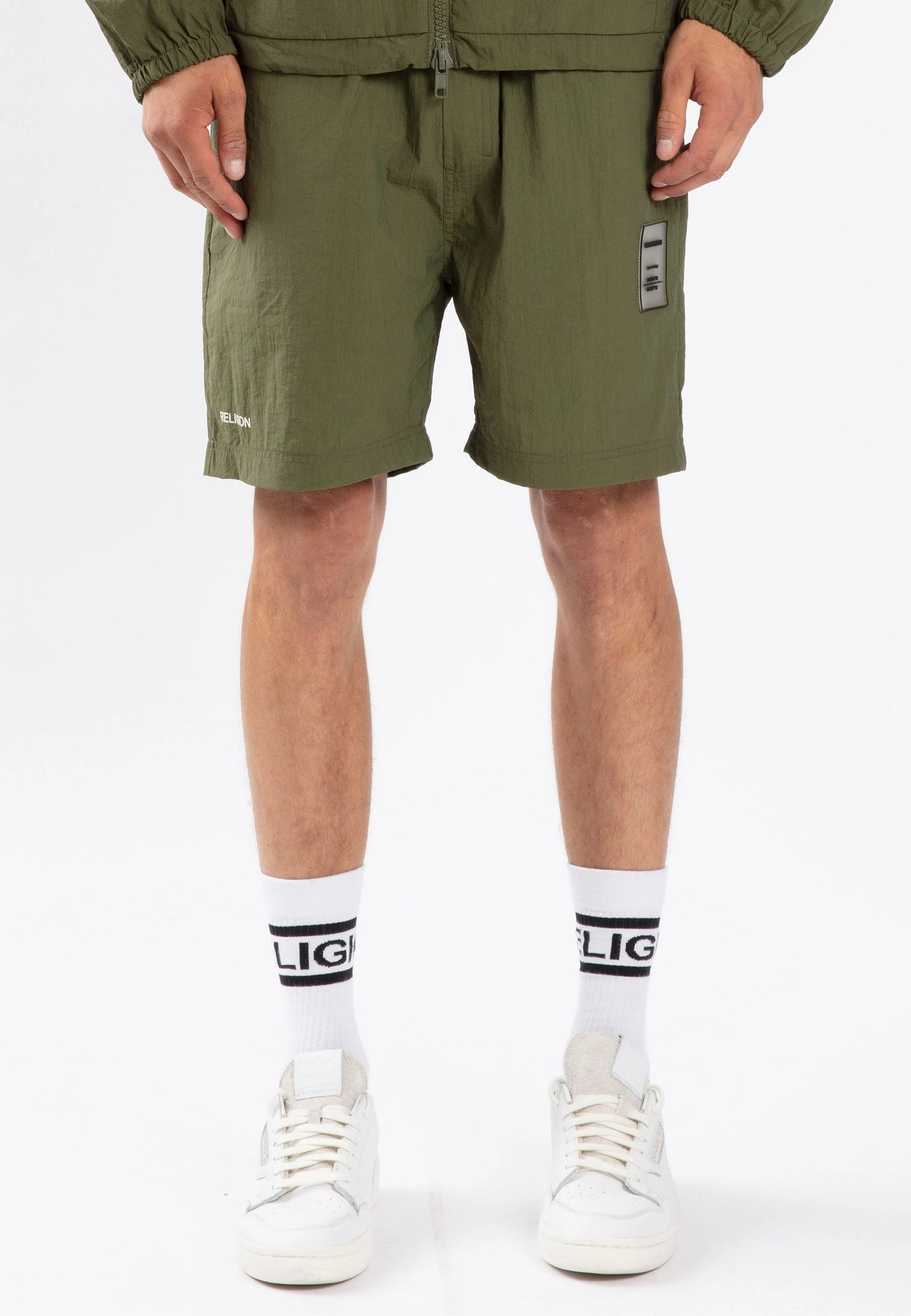 Printed design SHELL SHORTS OLIVE