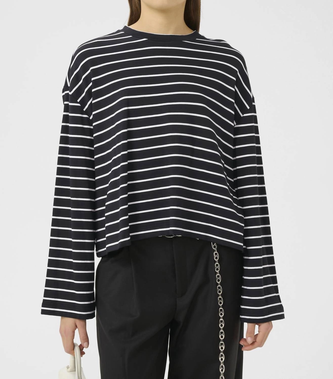 Siba Top In White/black Low Impact Production All-Day Wear