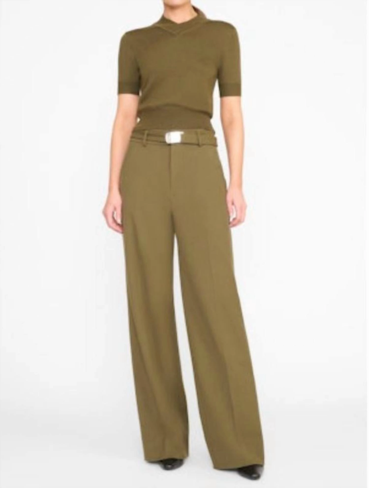 Tagless Neck Finish Sullivan Sweater In Sergeant Green