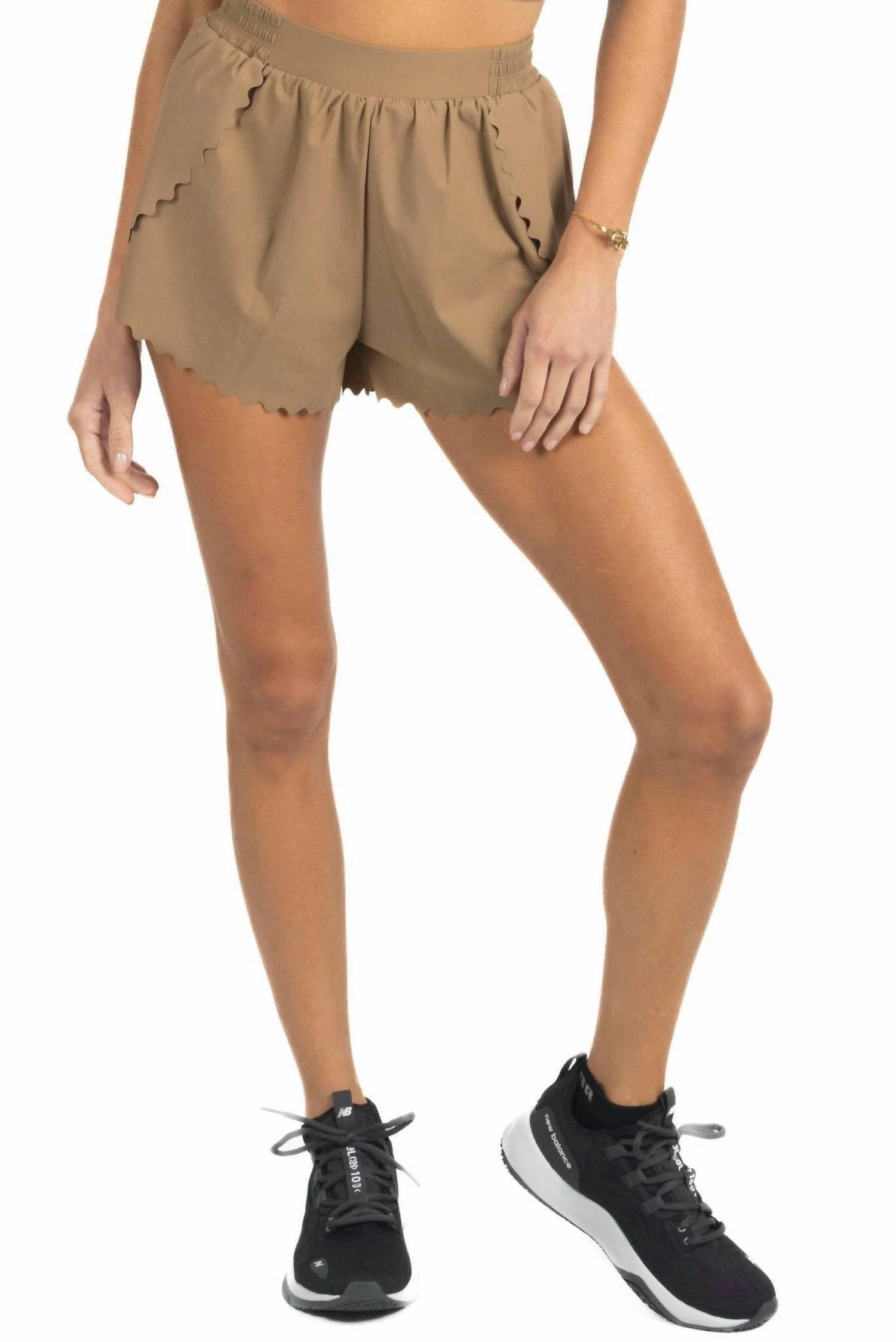 Stylish Comfort Chloe Romantic Scalloped Detailing Shorts In Soft Brown