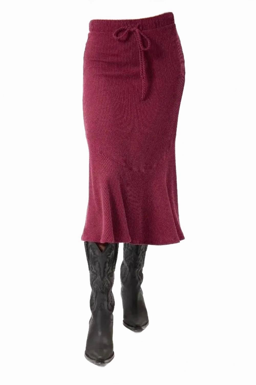 Chic Look Maura Midi Skirt In Wine