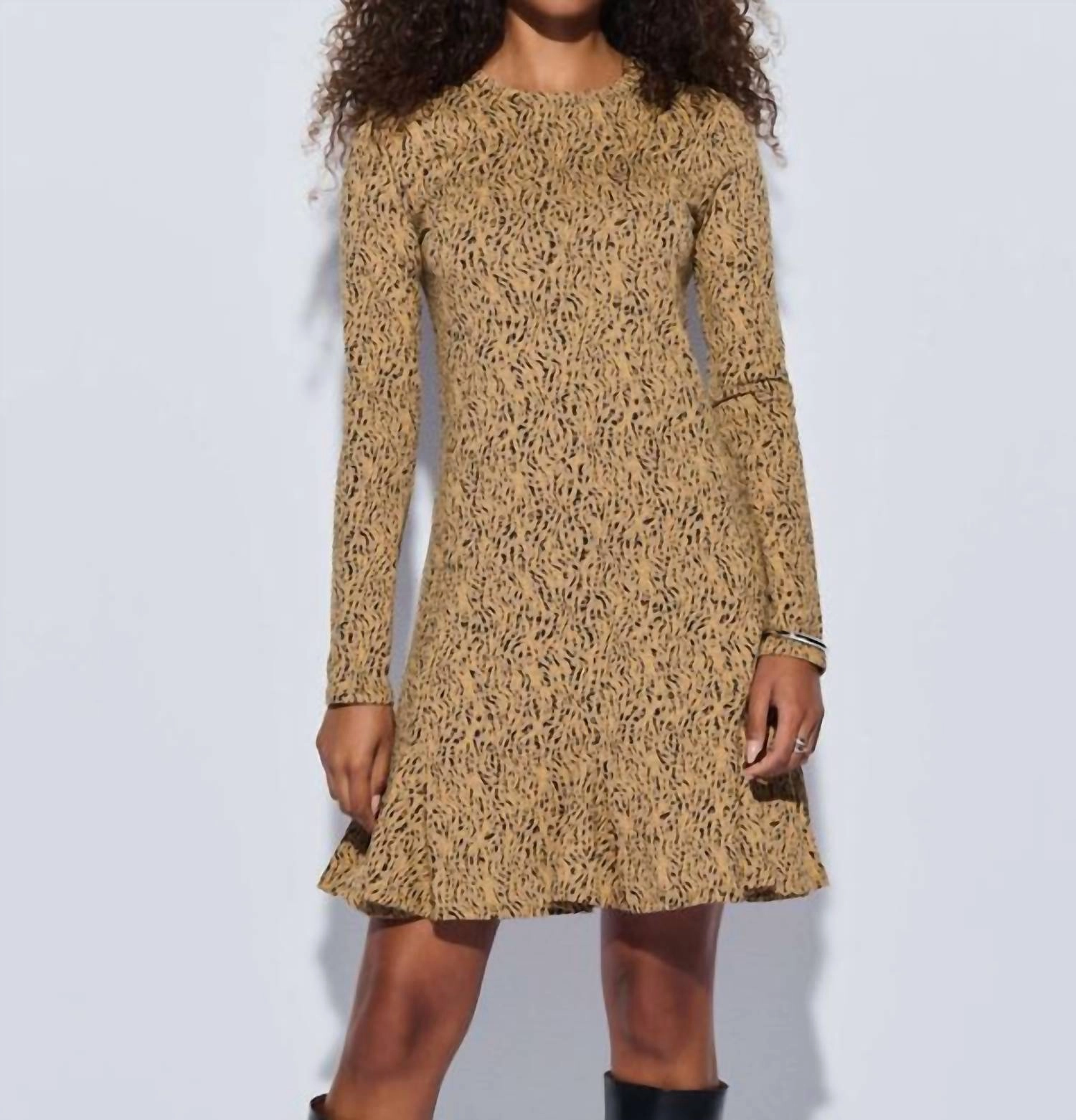 Lyla Dress In Ditsy Animal Chafe Resistant High Rise