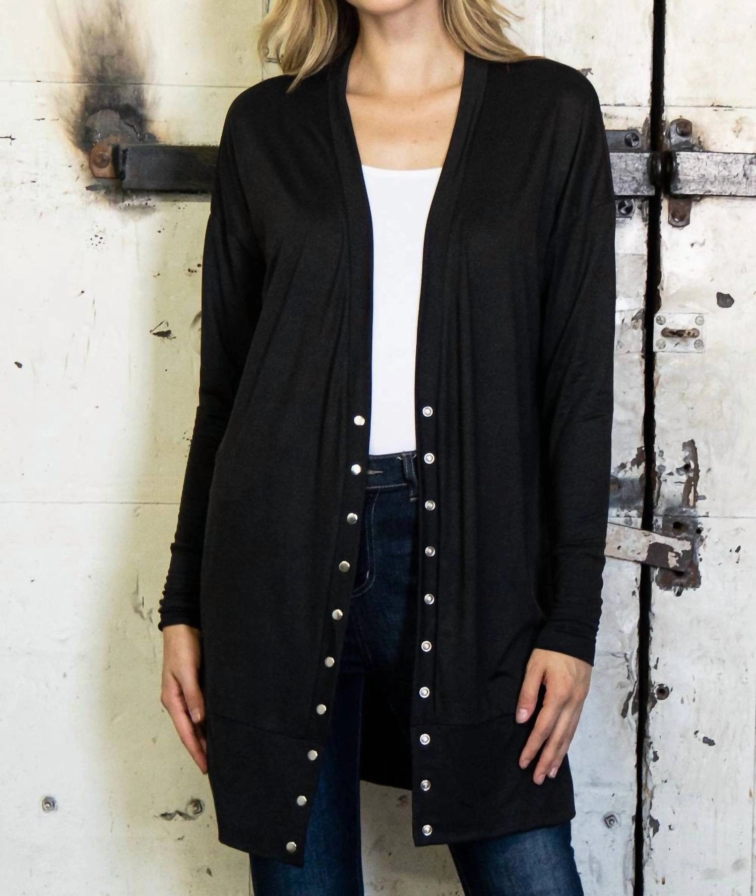Relaxed Fit Snap Cardigan In Black