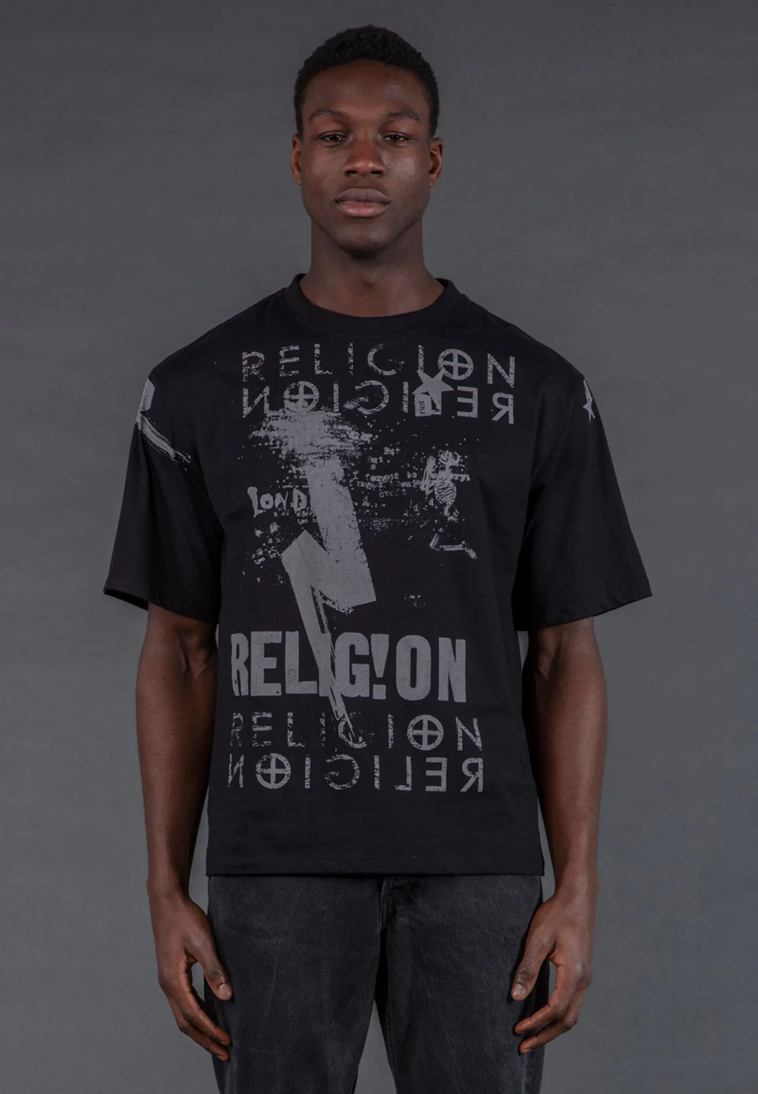 MONTAGE COLOUR T-SHIRT BLACK Relaxed Wear