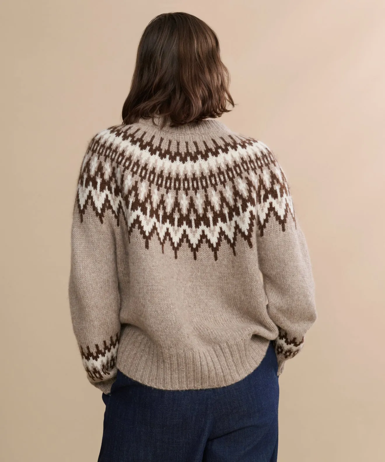 Thatcher Crewneck Indoor Layer Modern Warmth