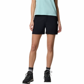 Sleek lines Women's Leslie Falls Short II